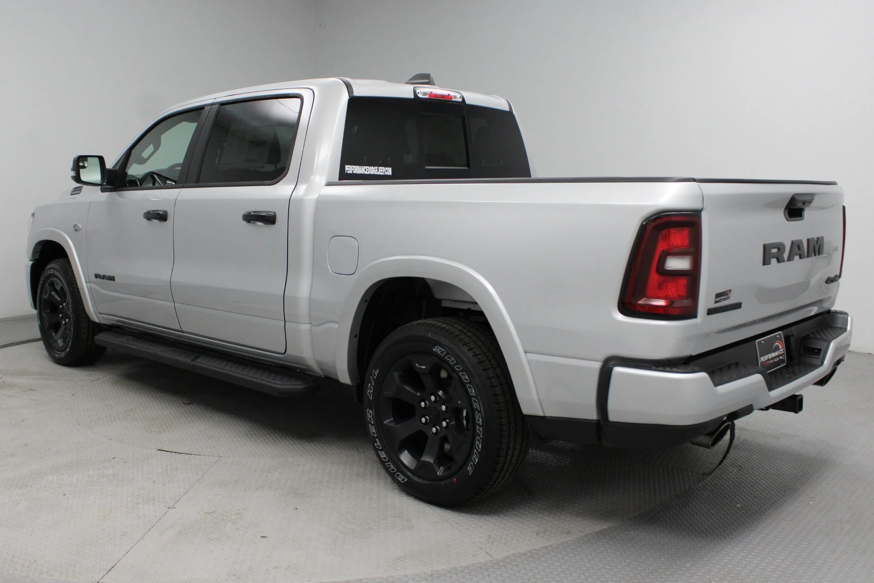 New 2026 Silver Zynith Exterior Paint RAM Big Horn 4x4 Crew Cab 5
