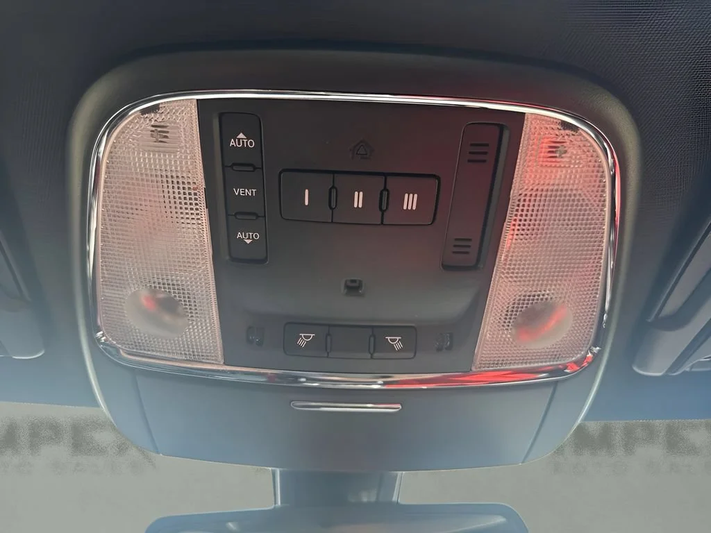 Used 2022  Dodge Scat Pack Widebody image 28