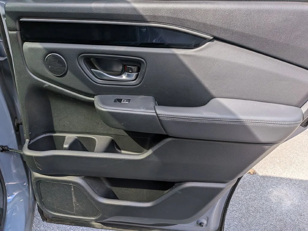 Used 2025  Honda Touring image 32