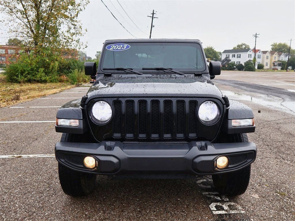 2023 Jeep Wrangler 4-Door Sahara - Photo 8