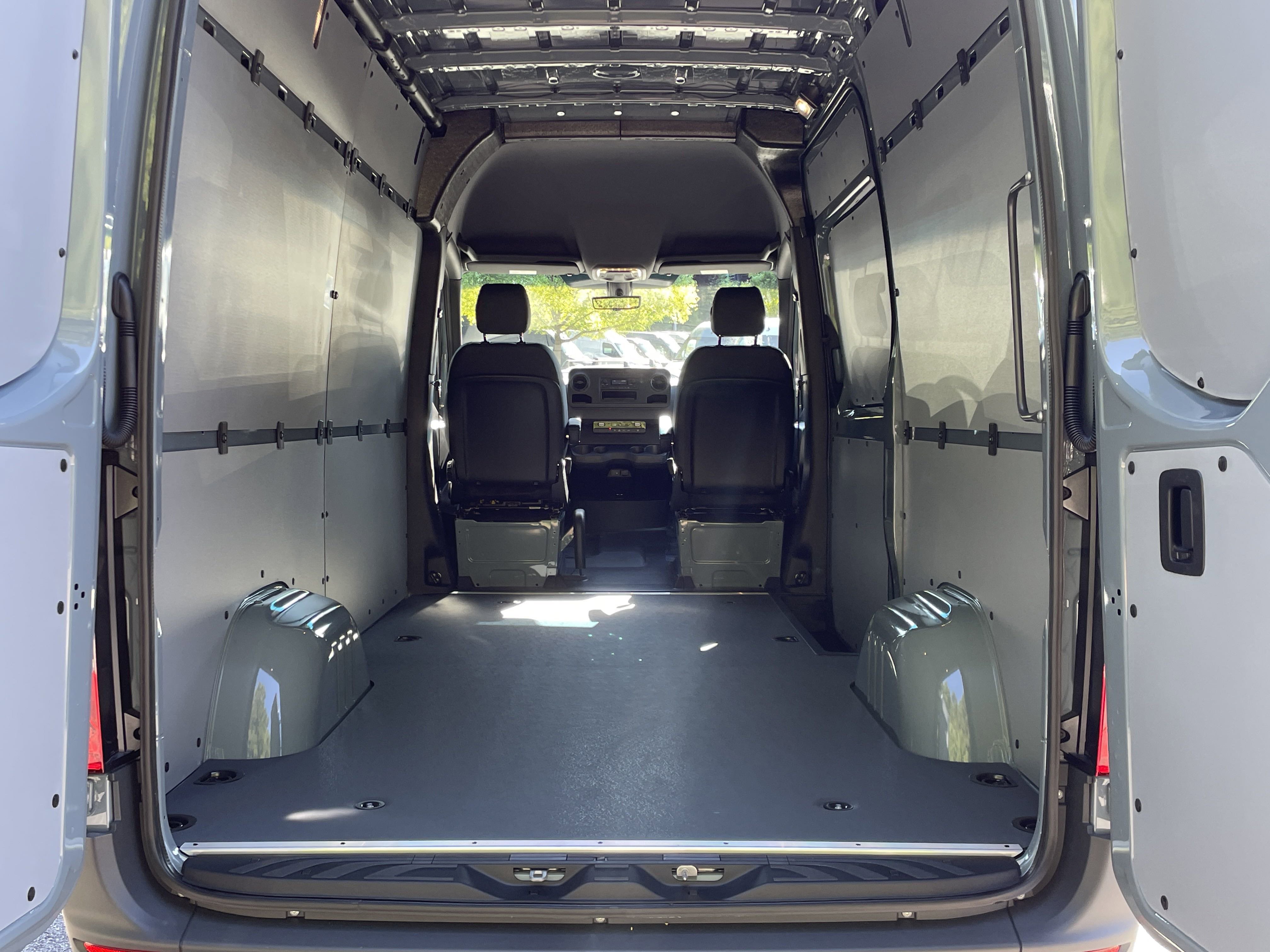 2025 Mercedes-Benz Sprinter Cargo Van Base - Photo 15
