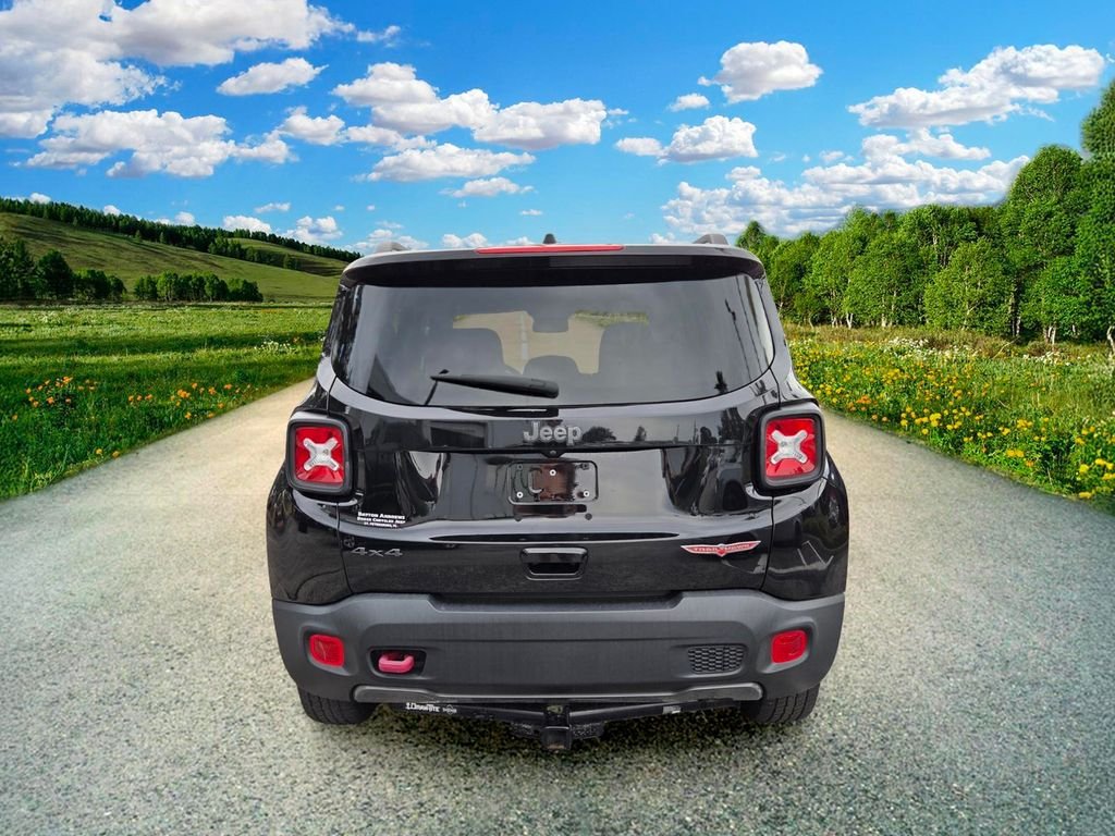 Used 2022 Black Jeep Trailhawk image 5