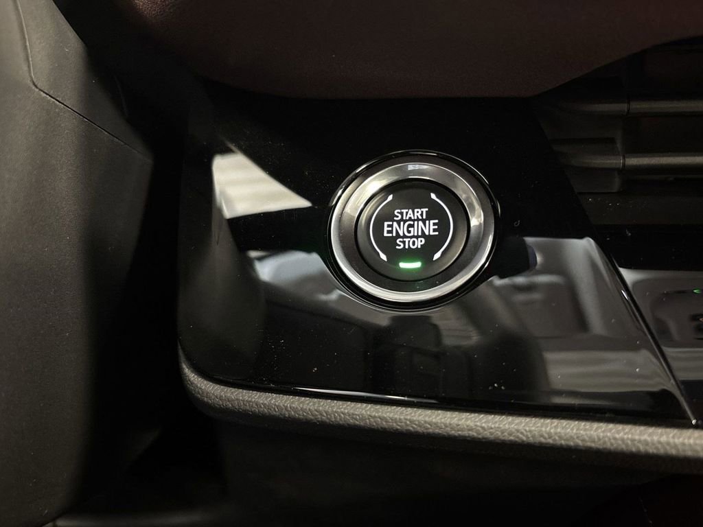 2025 Buick Envision Sport Touring - Photo 21