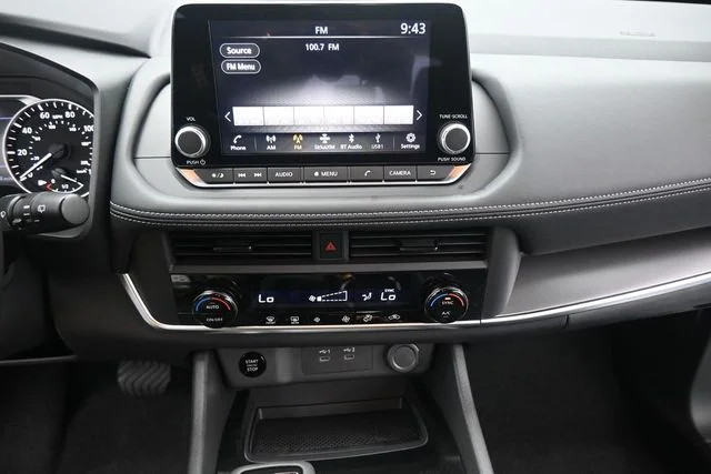 New 2026 Everest White Pearl TriCoat Nissan SV image 24