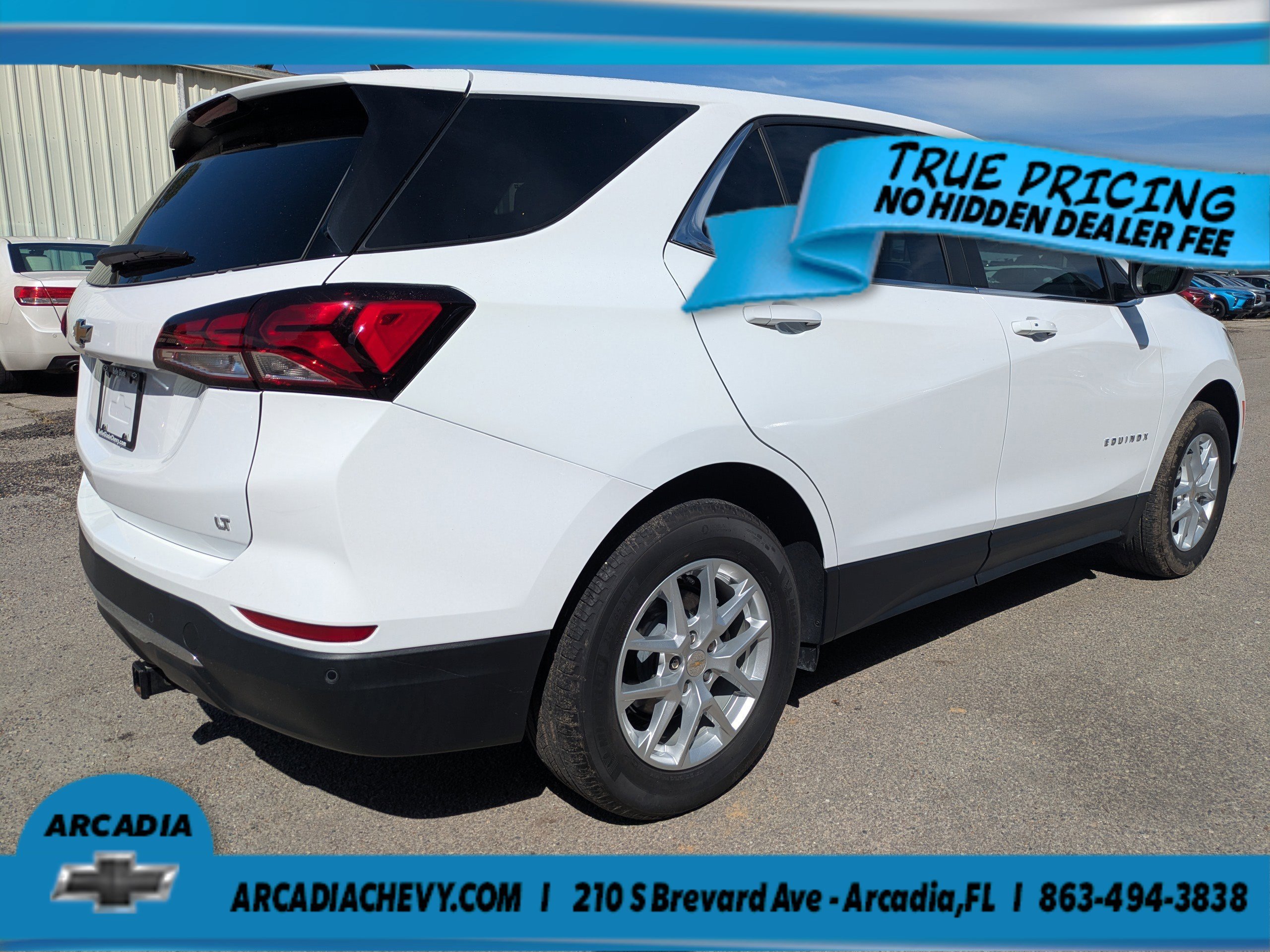 Used 2023 Summit White Chevrolet LT image 5