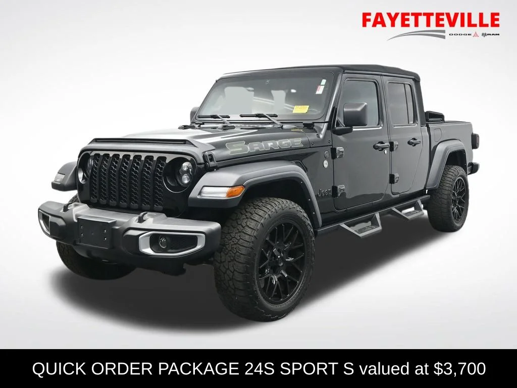 2023 Jeep Gladiator Sport S's photo
