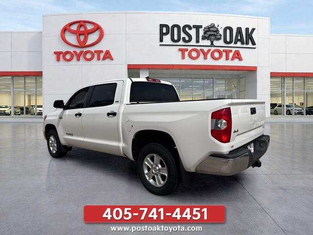 Used 2020 White Toyota SR5 image 5