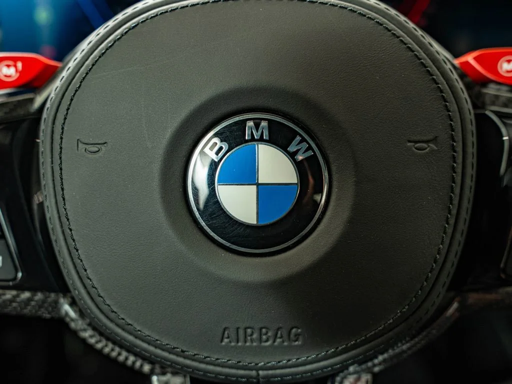 Used 2025 Alpine White BMW  image 28