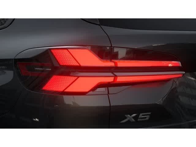 New 2026 Dravit Grey Metallic BMW xDrive40i image 8
