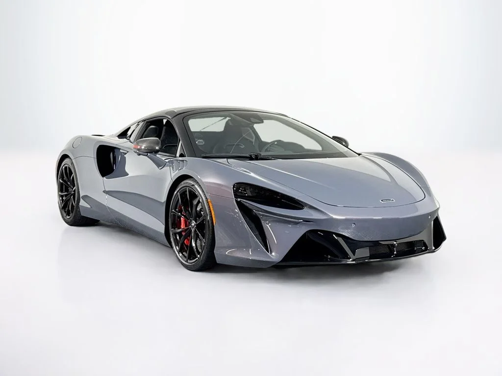 New 2026 Lava Gray McLaren Spider image 7
