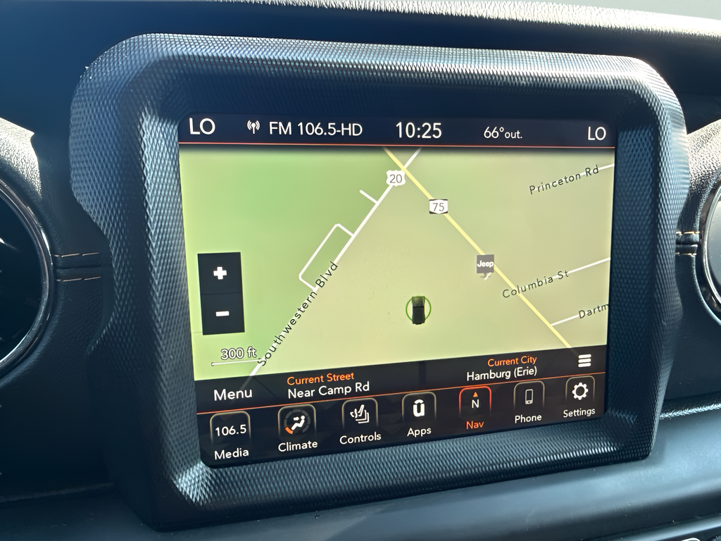 Used 2021 White Jeep Unlimited Sahara High Altitude image 29