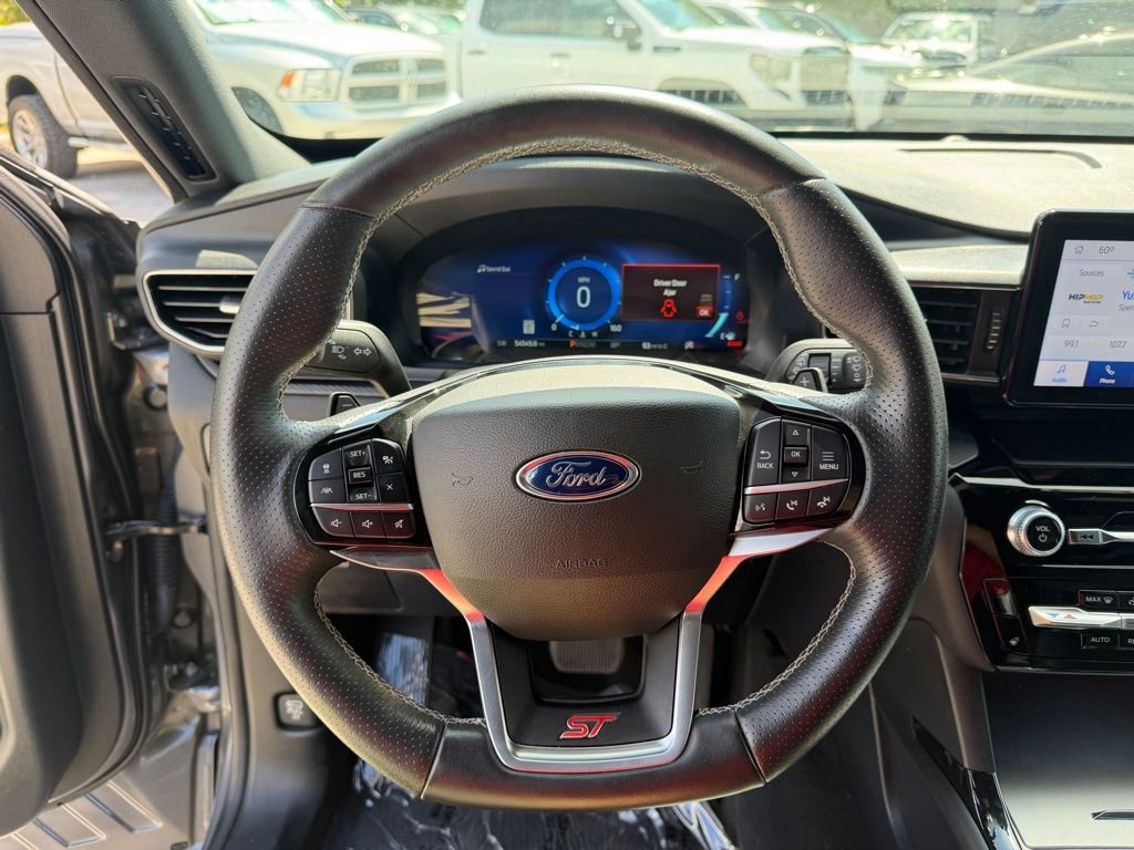 2022 Ford Explorer ST - Photo 17
