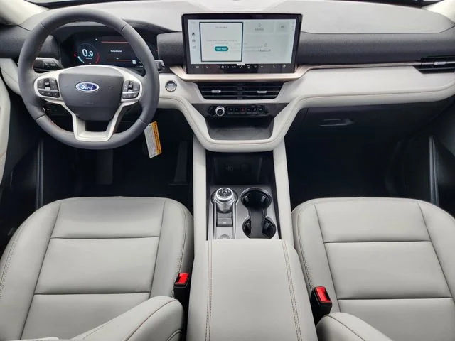 New 2026 Space White Metallic Ford Active image 26