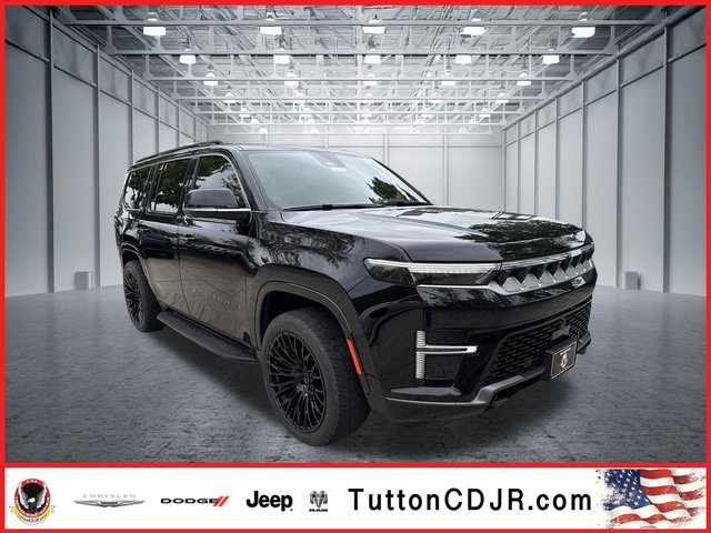 2026 Jeep Grand Wagoneer Base