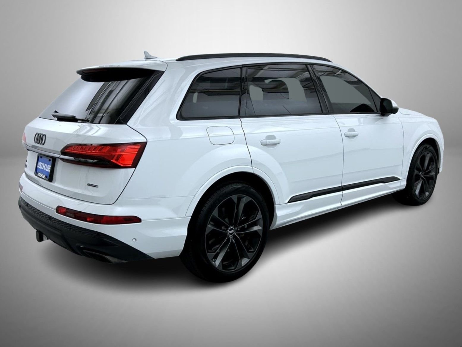 Used 2025 White Audi 55 Premium Plus image 5