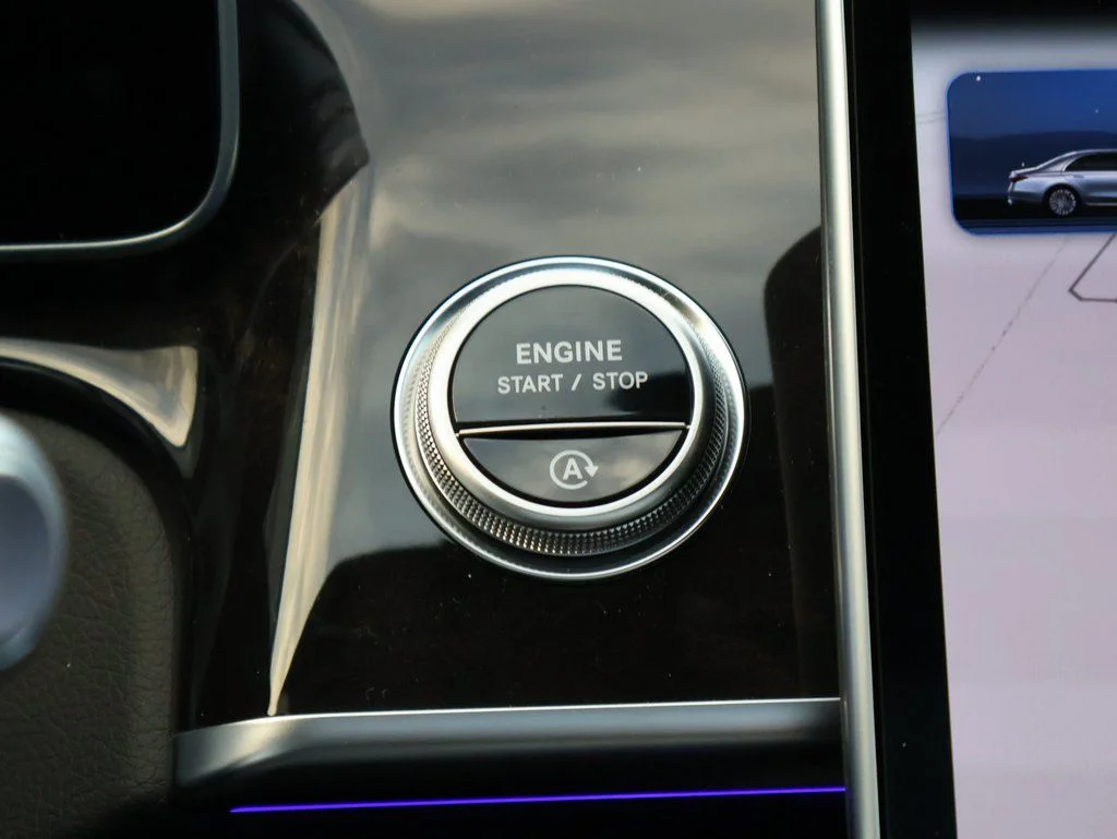 New 2026 Black Mercedes-Benz S 580 image 28