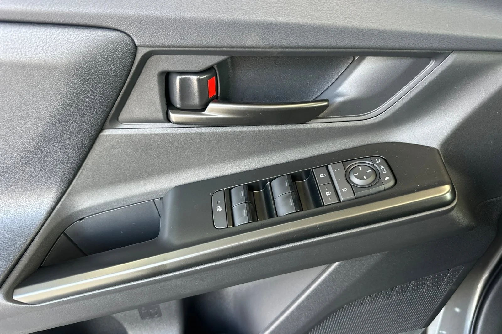 New 2026 Heavy Metal <sup>1</sup> Toyota  XLE image 10