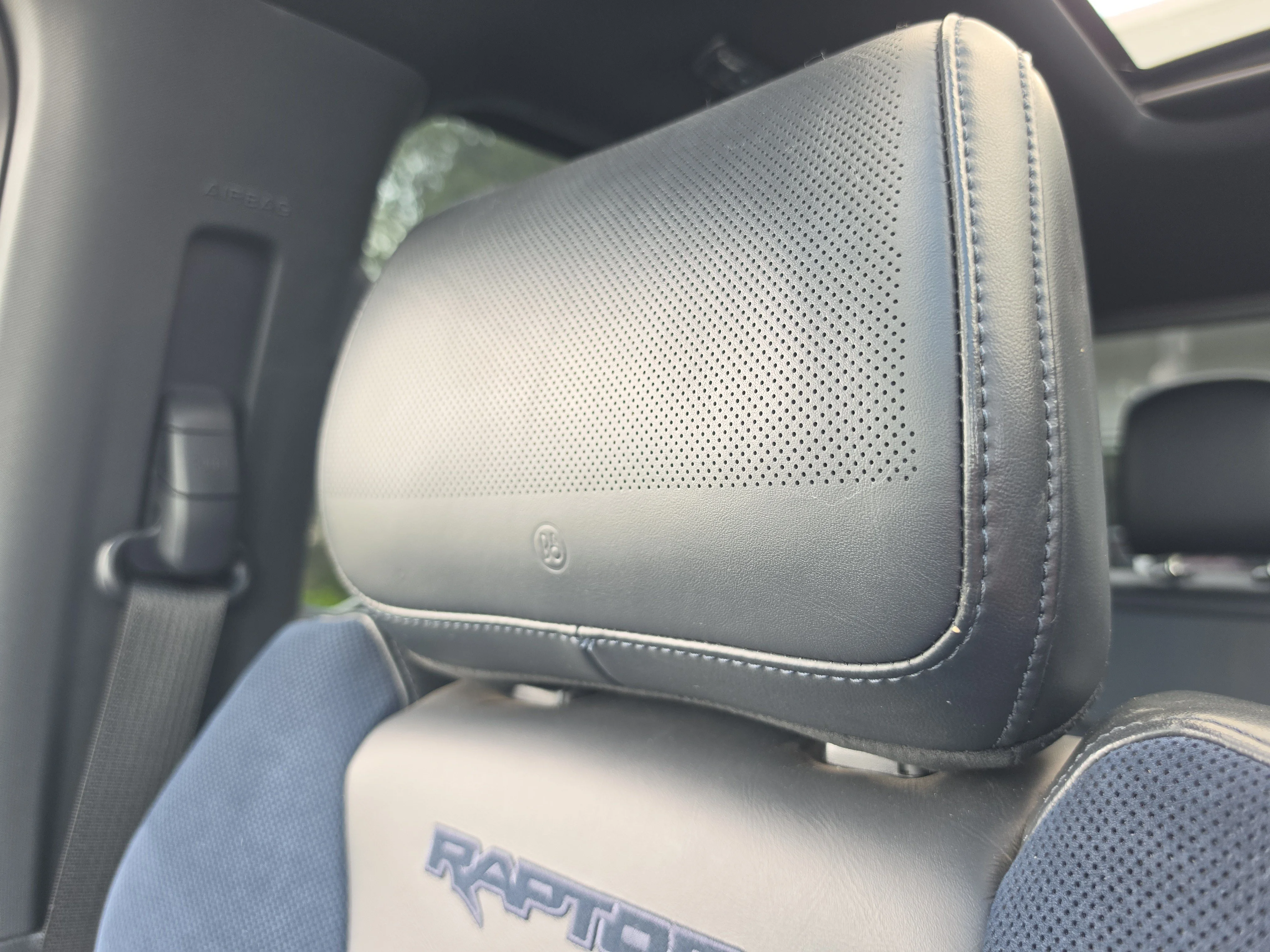 Used 2022 Oxford White Ford Raptor image 35