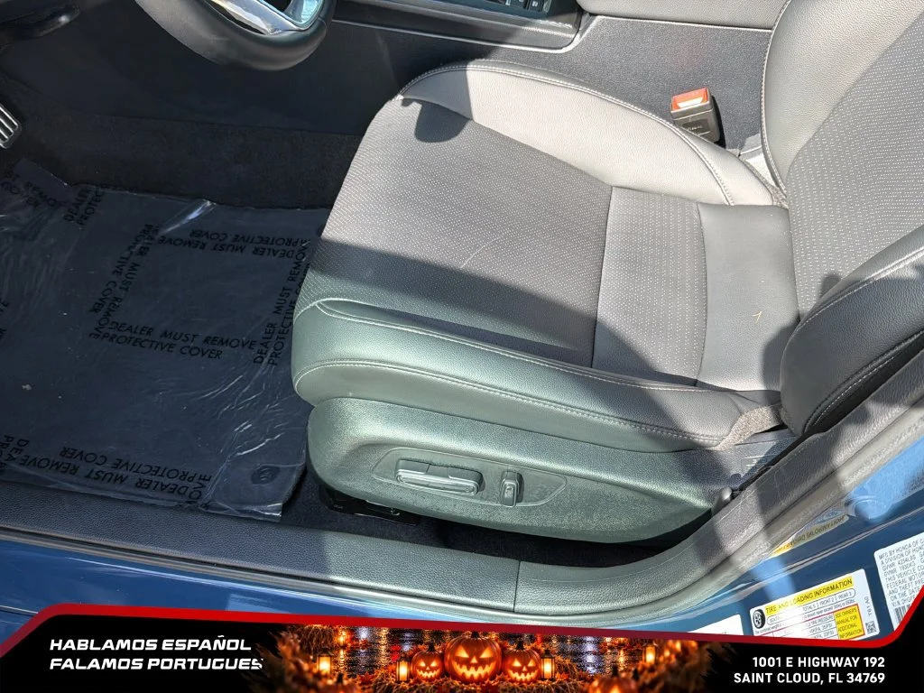 2025 Honda Civic Sport Touring - Photo 13