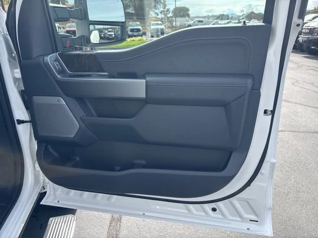 2026 Ford F-350 Super Duty Lariat - Photo 16