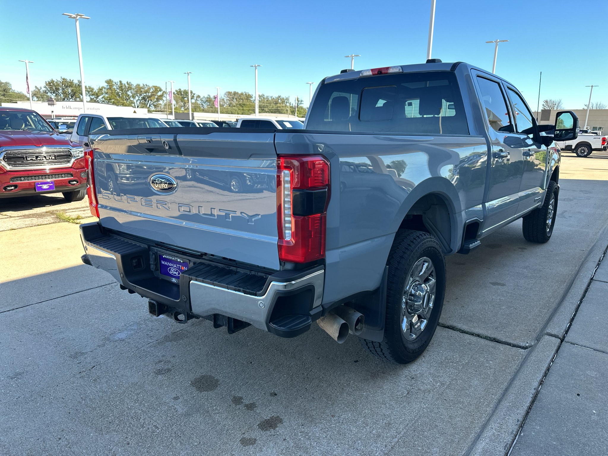 Used 2024 Glacier Gray Ford LARIAT image 11
