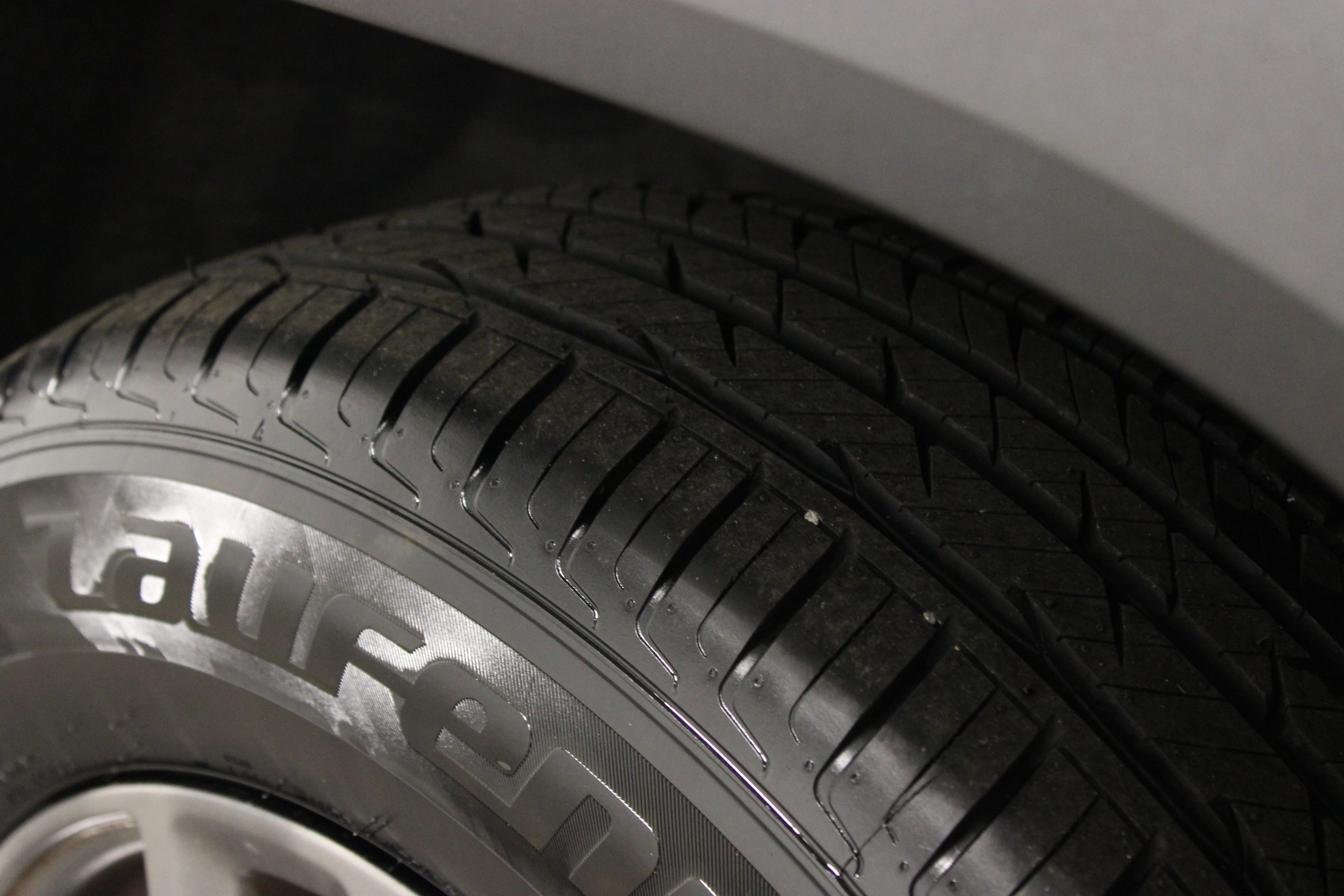 Used 2019 Iridium Metallic GMC SLT-1 image 11