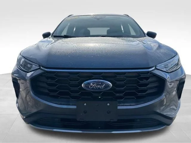Used 2025 Gray Metal Ford ST-Line image 11