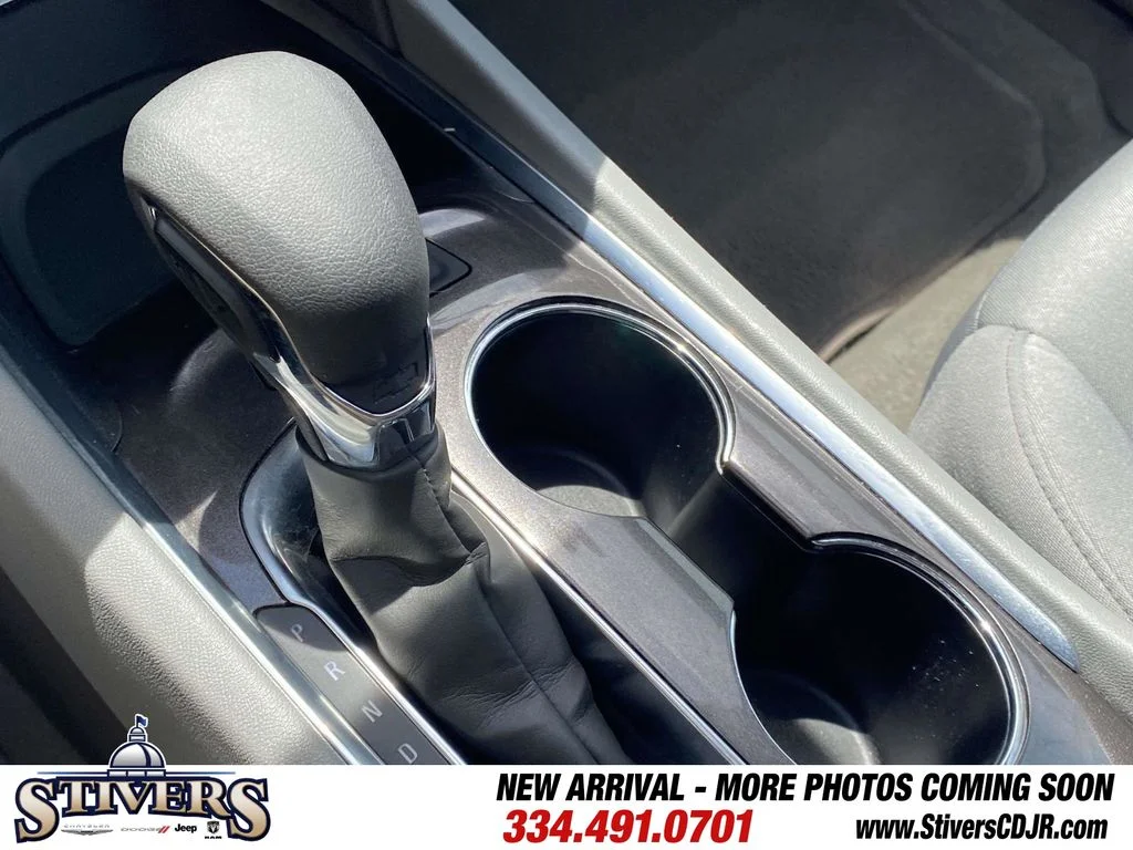 Used 2025 Blue Chevrolet LT image 58