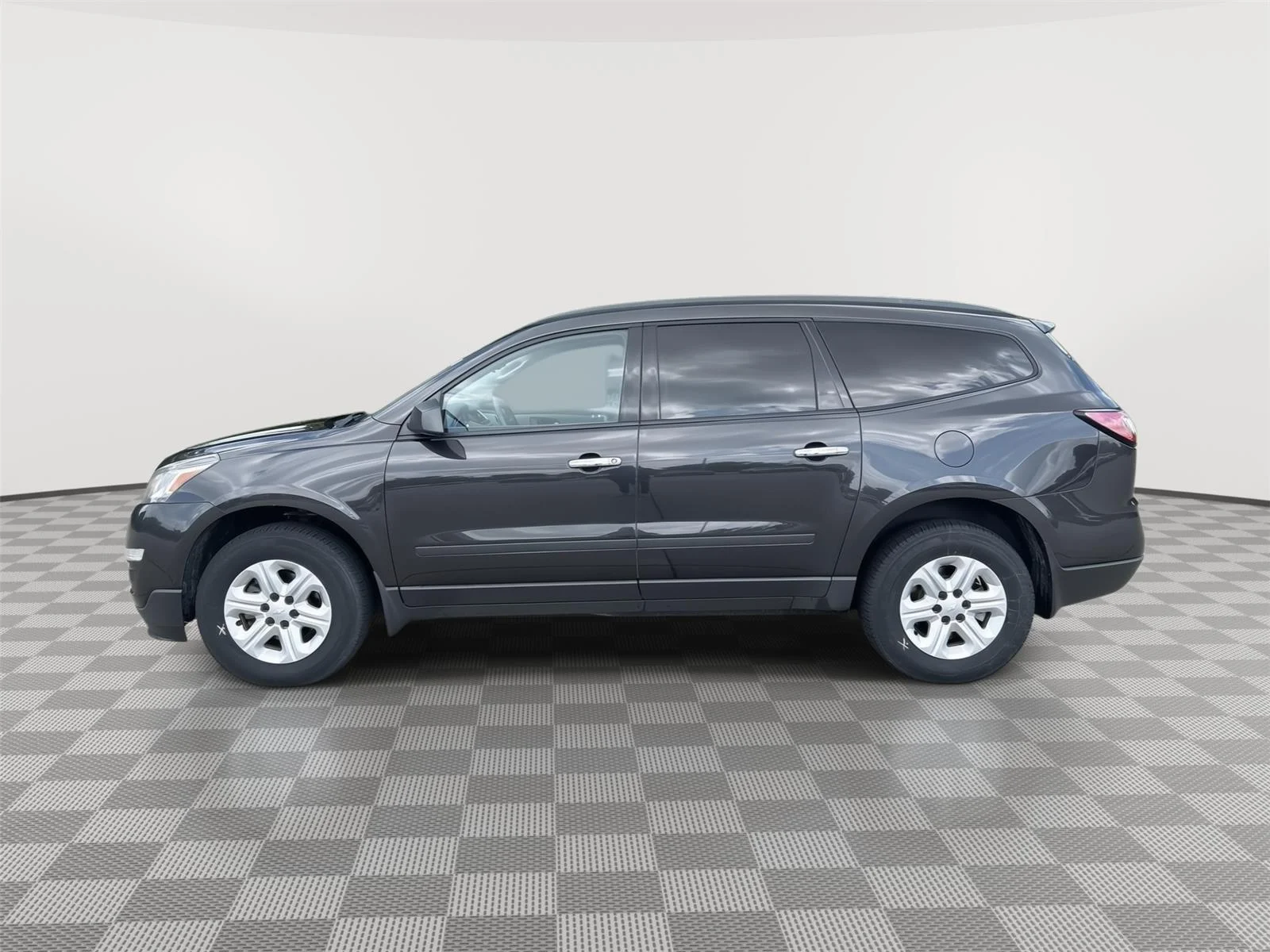Used 2017 Tungsten Metallic Chevrolet LS image 5