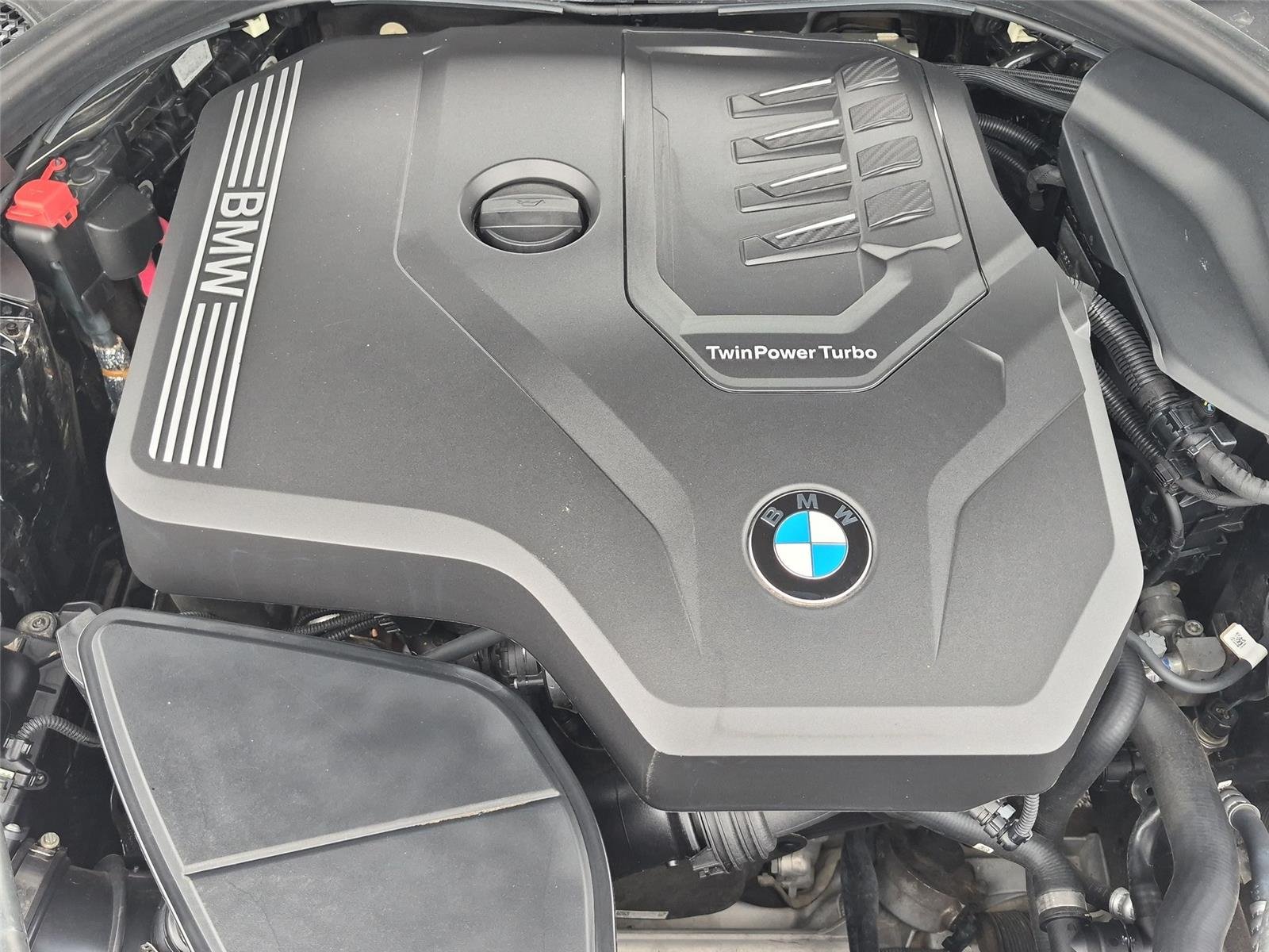 Used 2023 Black Sapphire Metallic BMW xDrive image 40