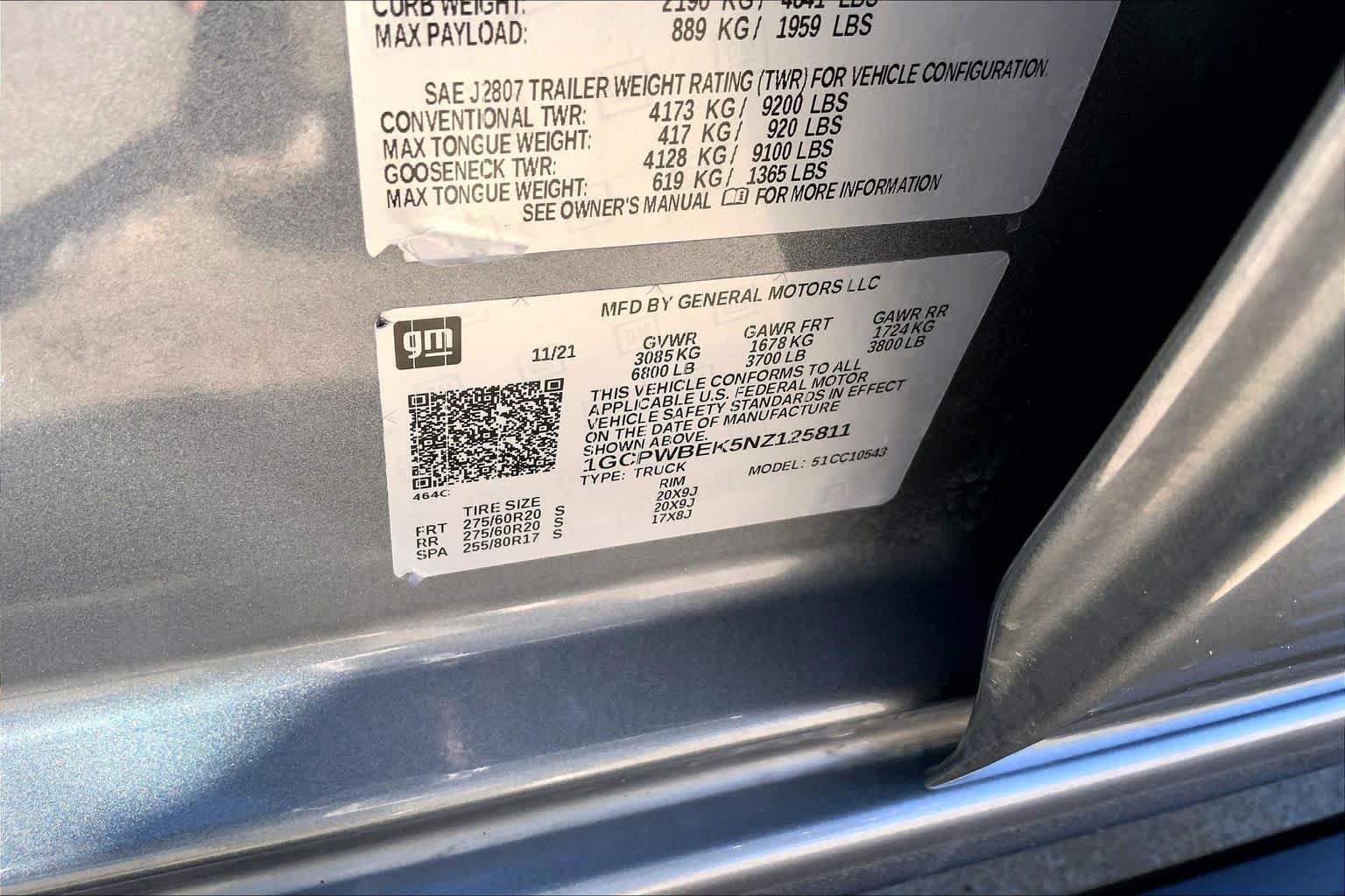 Used 2022 Satin Steel Metallic Chevrolet Custom image 35
