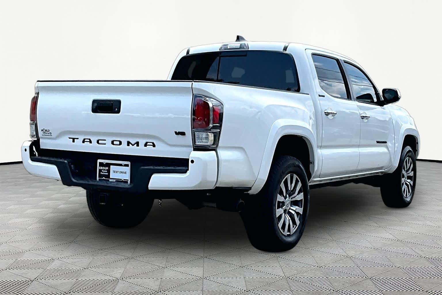 Used 2023 Ice Cap Toyota Limited image 13