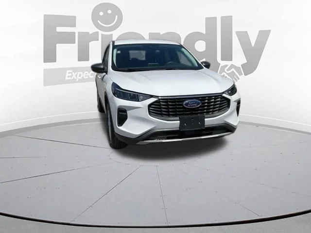 Used 2025 Oxford White Ford Active image 16