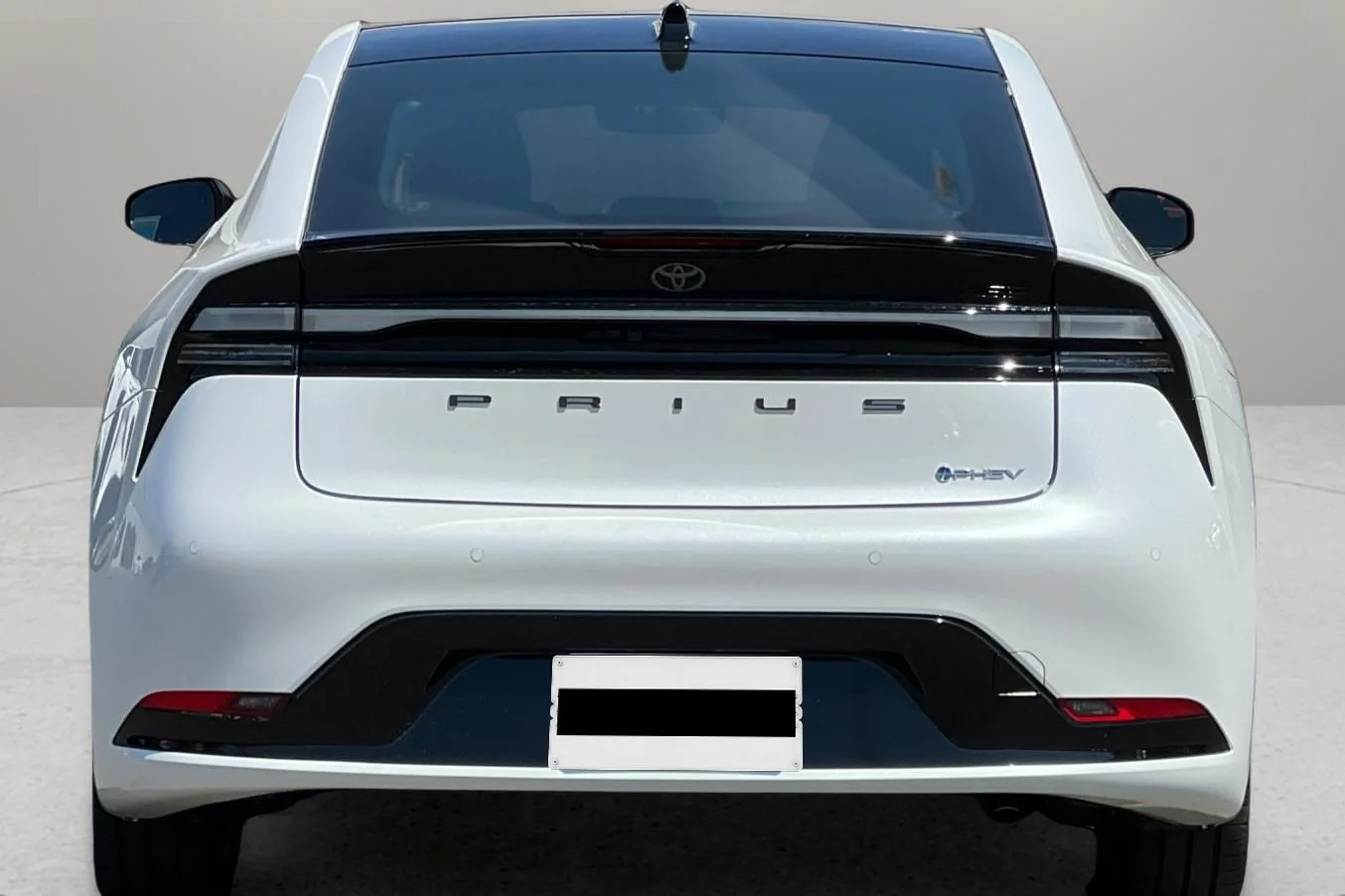 New 2027 Wind Chill Pearl Toyota XSE Premium image 5