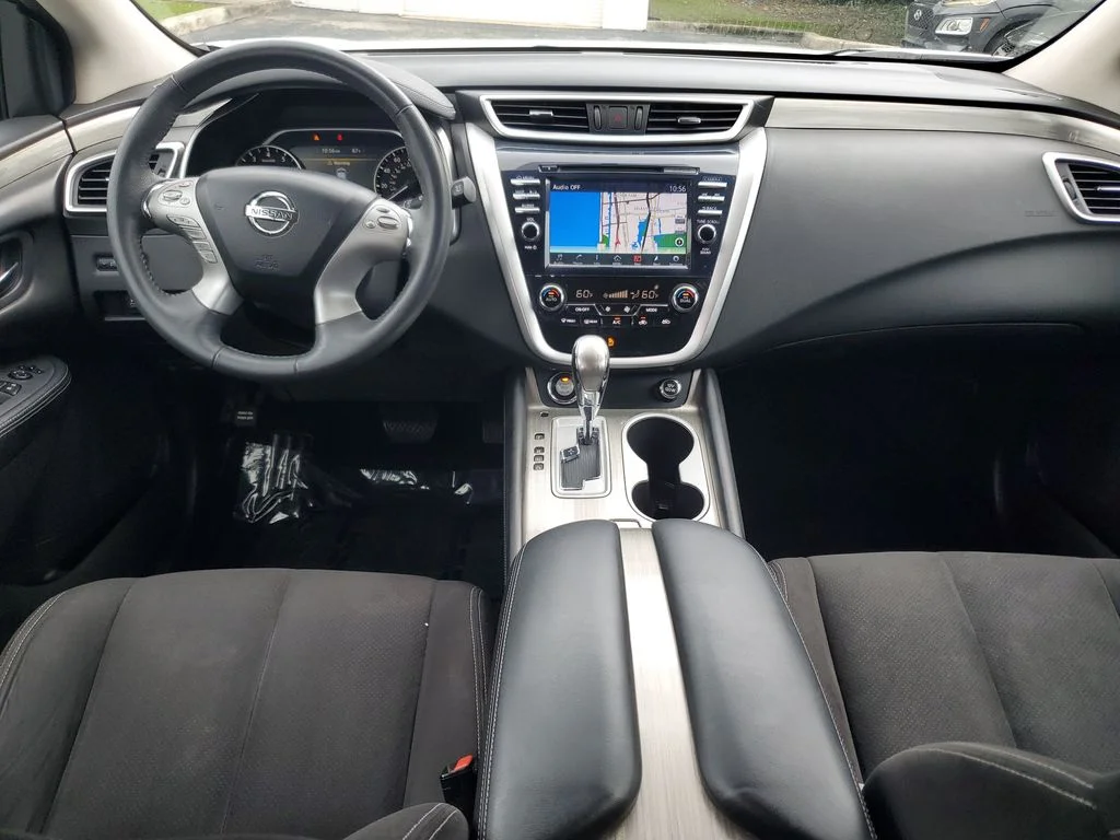 Used 2017 Silver Nissan SV image 17
