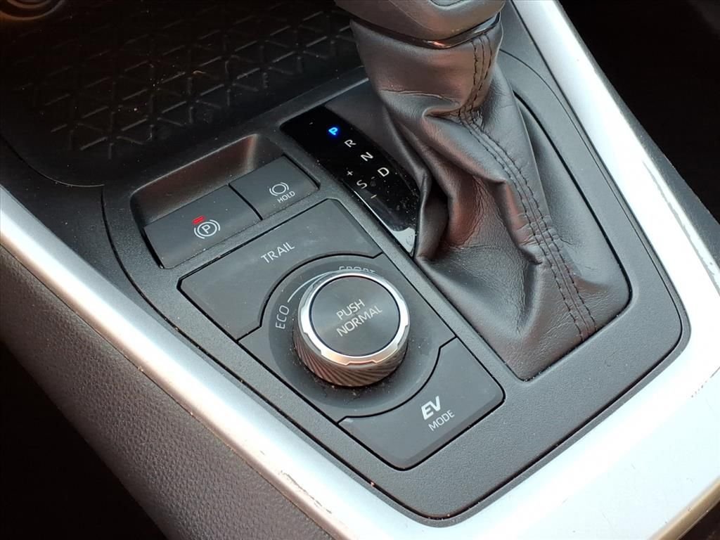Used 2025 Gray Toyota XLE image 26
