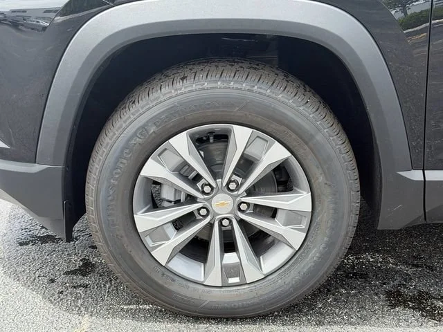 New 2026 Mosaic Black Metallic Chevrolet LT image 9