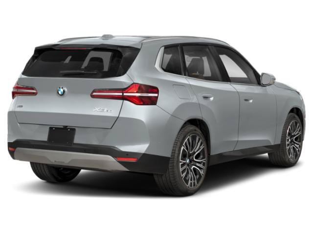 Used 2026 Skyscraper Grey Metallic BMW 30 xDrive image 2
