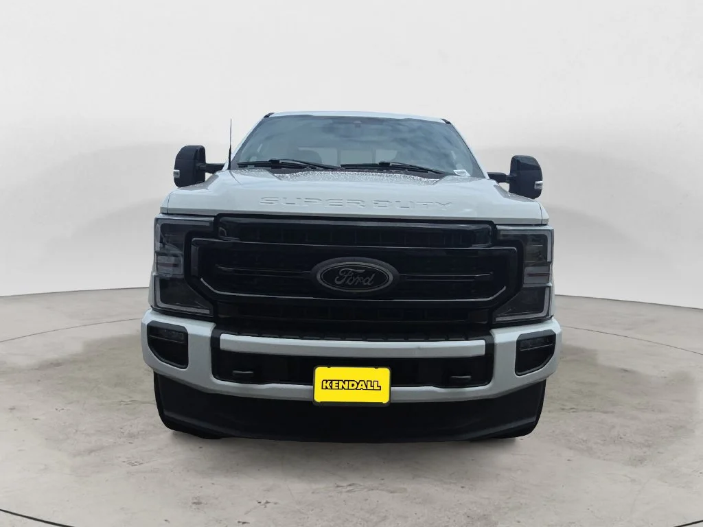 Used 2022 White Ford Lariat image 2