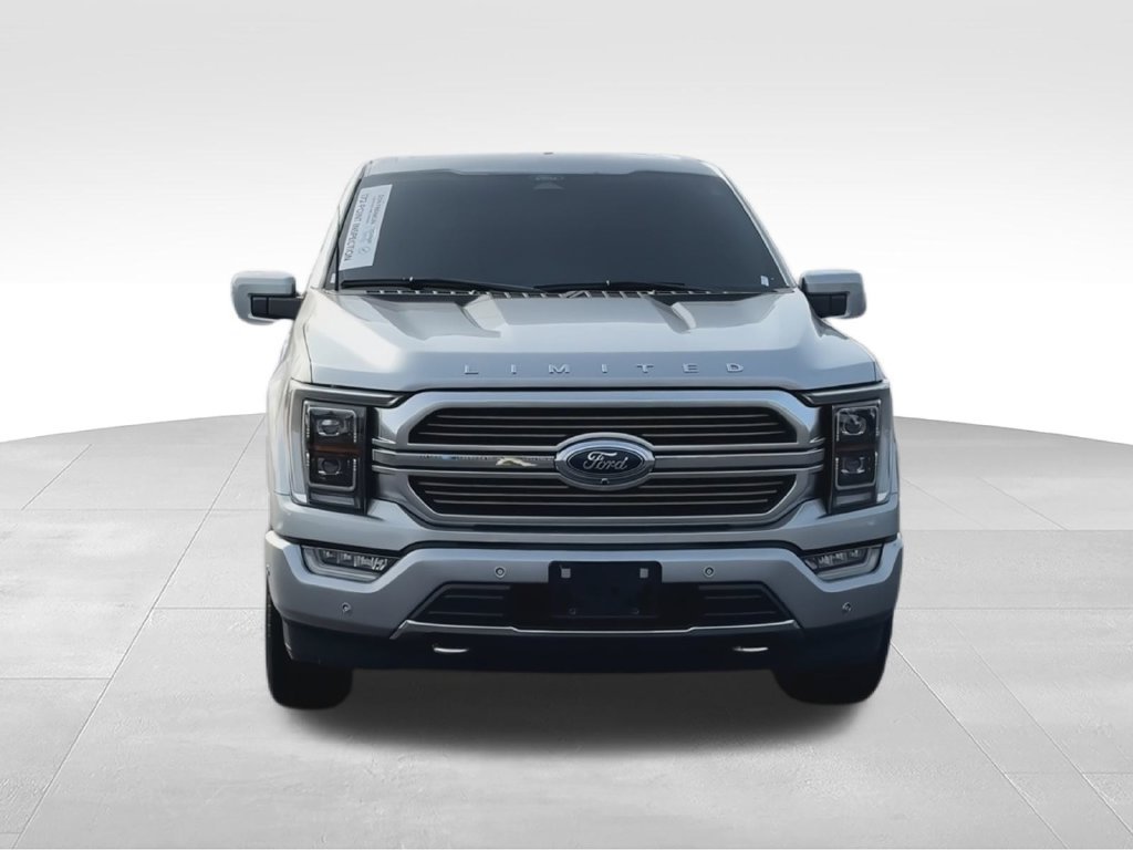 Used 2022 Silver Ford Limited image 3