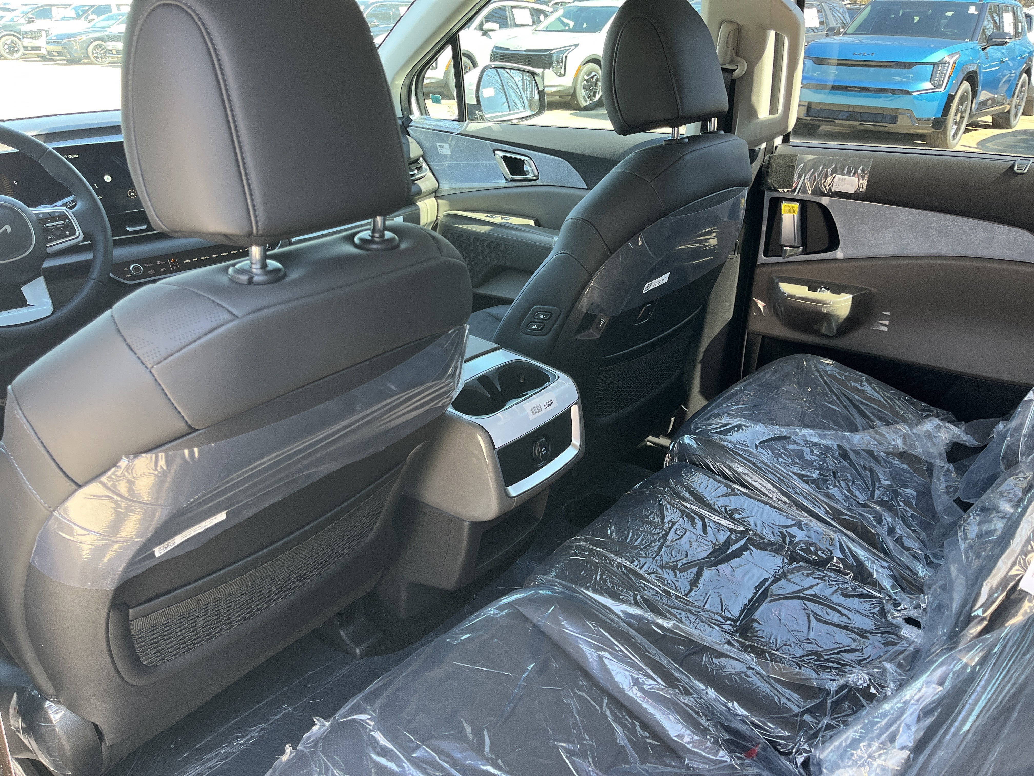 New 2026 Snow White Pearl Kia EX image 21