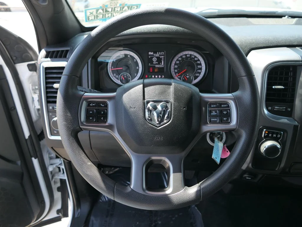 Used 2024 White Ram Warlock image 17