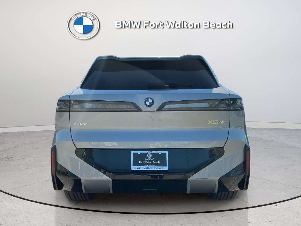 New 2027 Silver BMW  image 6