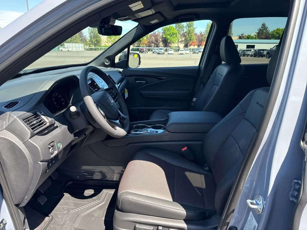 New 2026 Sonic Gray Pearl Honda Black Edition image 16