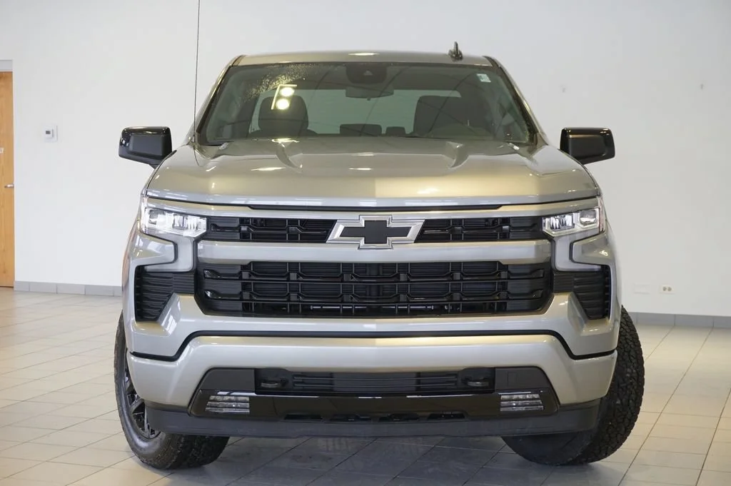 New 2026 Sterling Gray Metallic Chevrolet RST image 4