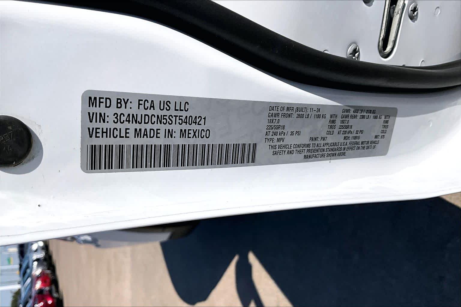 Used 2025 Bright White Clearcoat Jeep Limited image 33