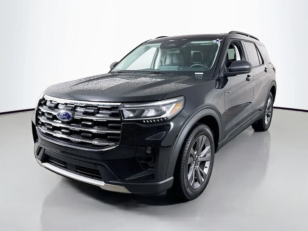 New 2026 Agate Black Metallic Ford Active image 3