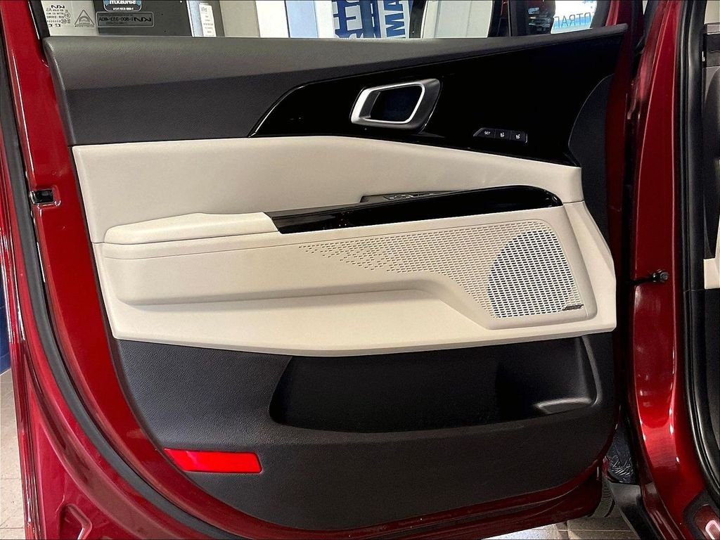 Used 2023 Red Kia SX Prestige image 9