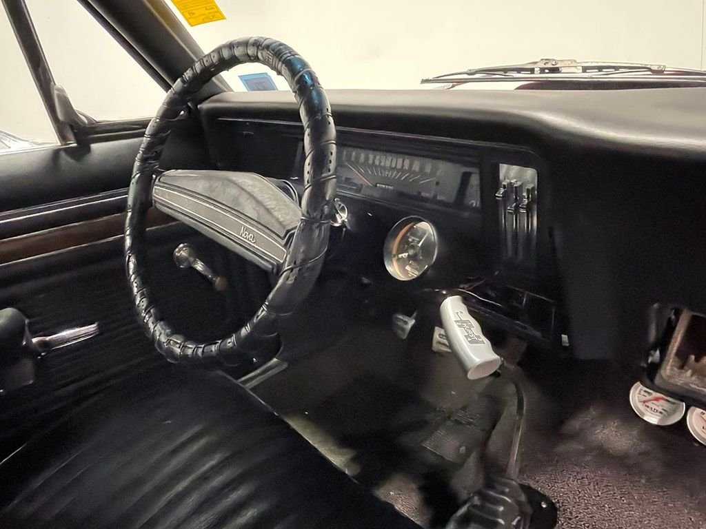 Used 1972 Red Chevrolet  image 62