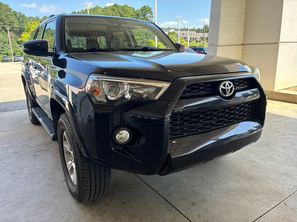 Used 2019 Black Toyota SR5 Premium image 4